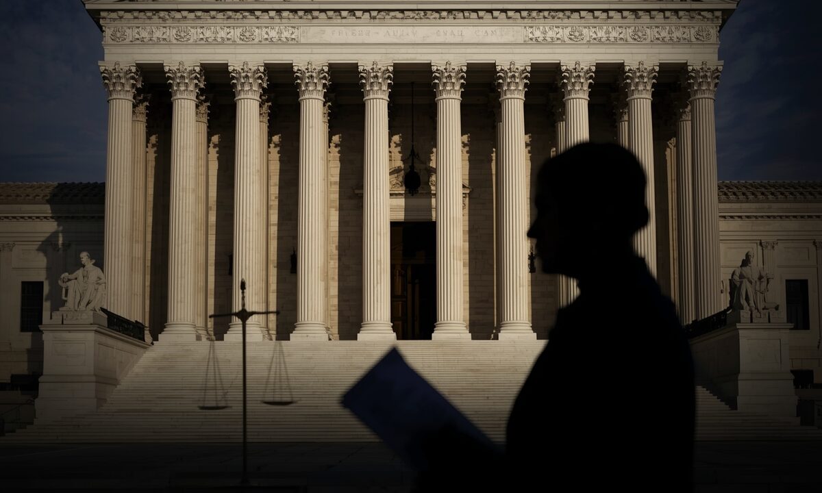 Kim Davis Supreme Court Defeat Strengthens Marriage Equality in America